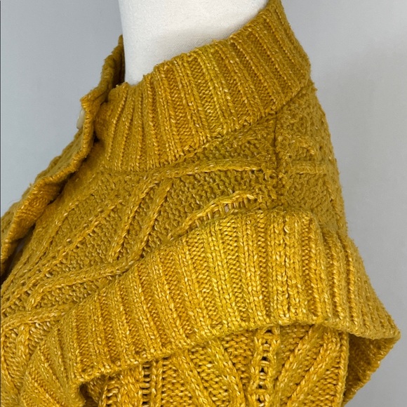 Central Park West Golden Savannah Cardigan, M - Picture 7 of 8